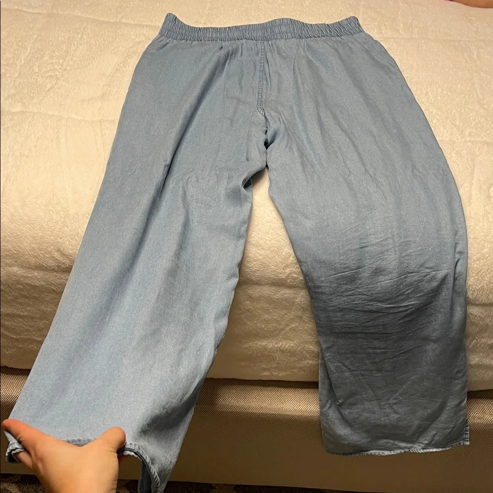 Calvin Klein Light Wash Wide Leg Pants - Picture 6 of 8